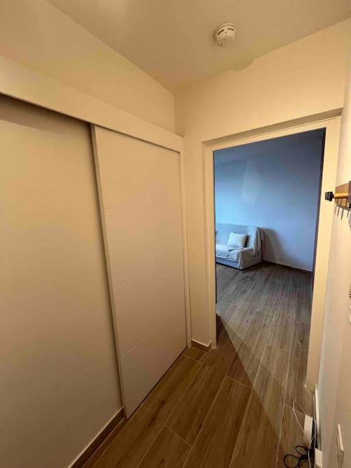 Joli Appart/Vue Etang/Clim /Wifi Баларук-ле-Бен Экстерьер фото